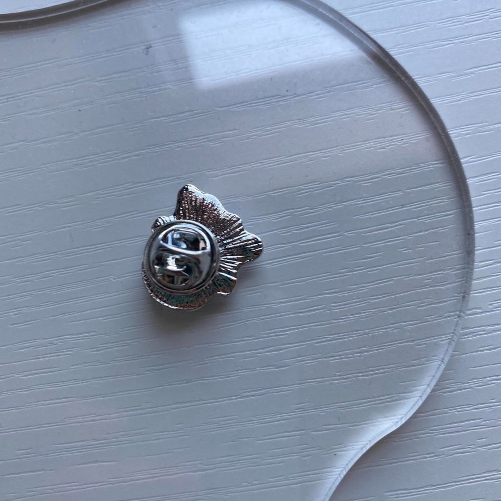Cute Ghost Boo Pin - Picture 3 of 4